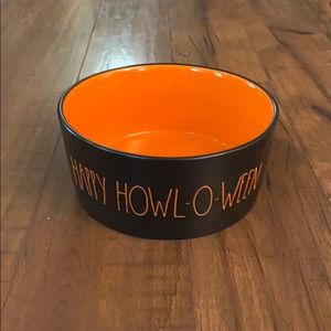 Rae Dunn happy howl-o-ween large dog bowl